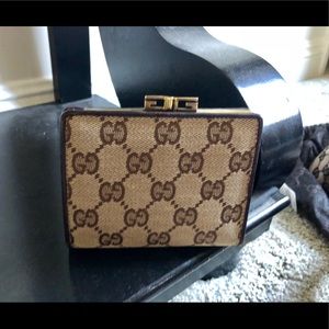 Vintage Gucci Small Wallet